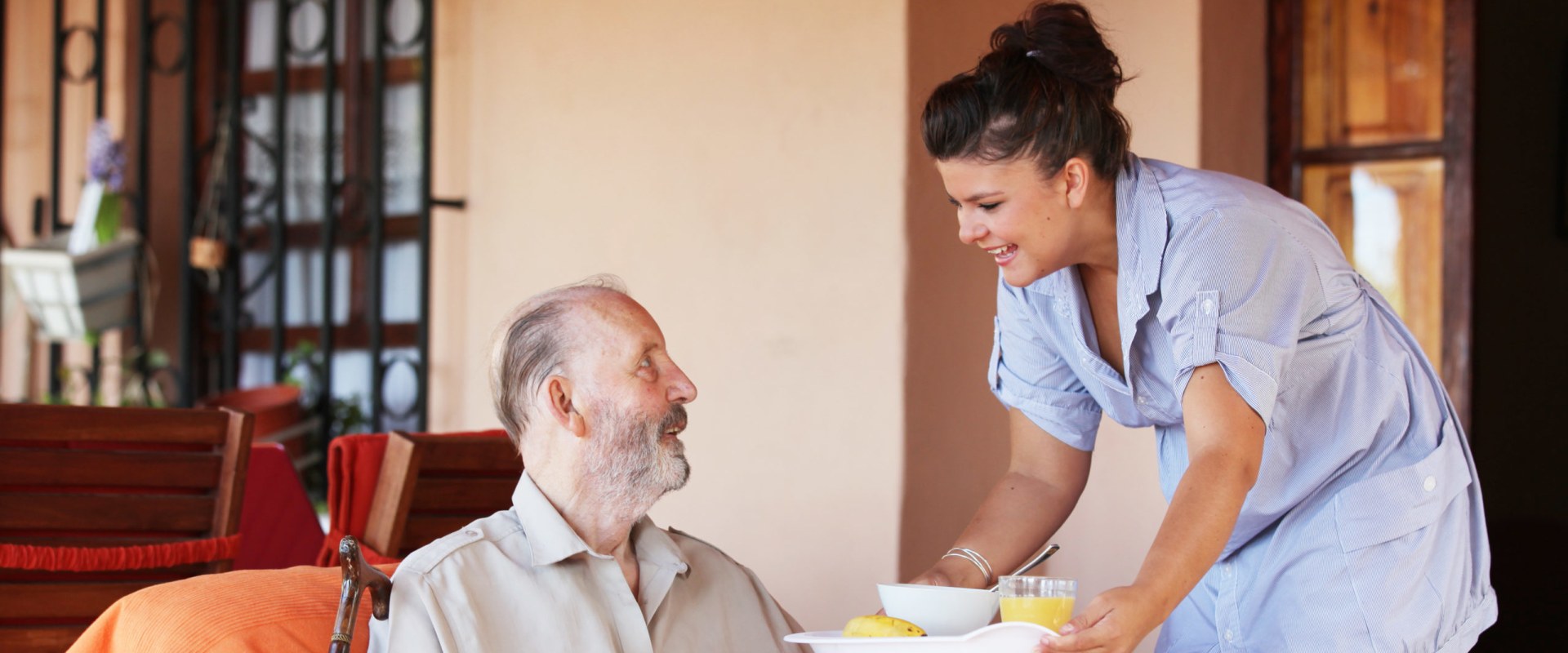 What Types of Educational Services are Available in Elder Home Care Settings?